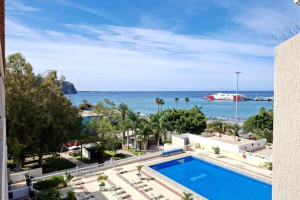 Penthouse apartment – Apartamentos Bahía