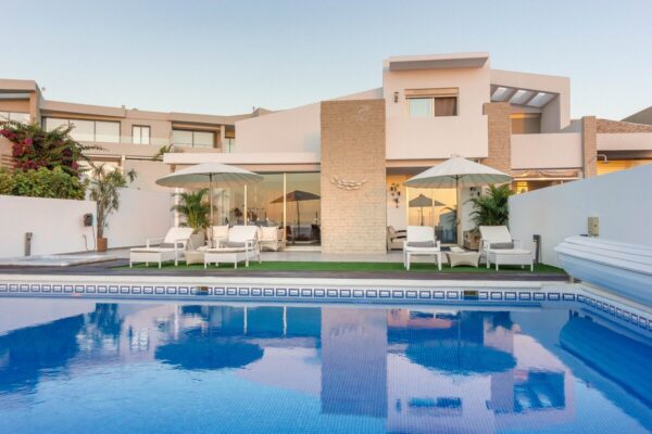 Villa – Villas Caleta Golf