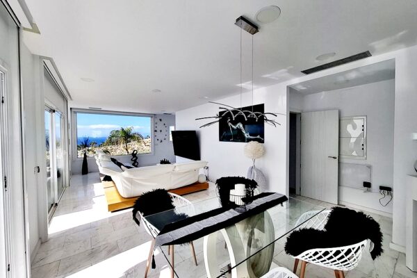 Villa – San Eugenio alto