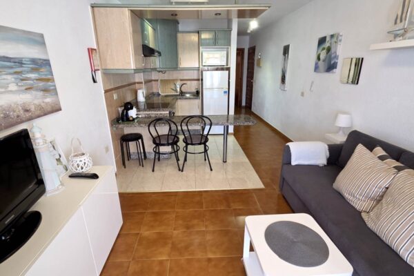 Apartment – Garden City